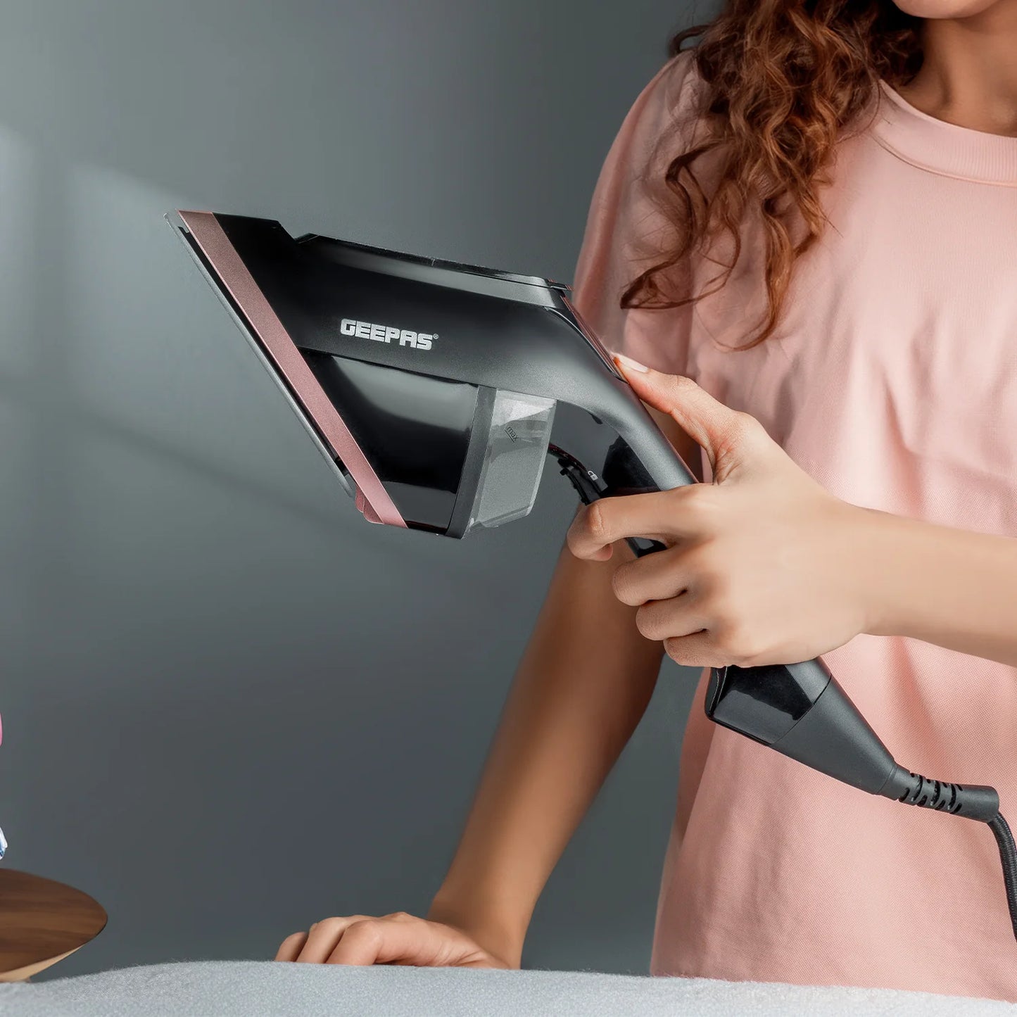 2-In-1 Handheld Wet and Dry Garment Steamer 1950W