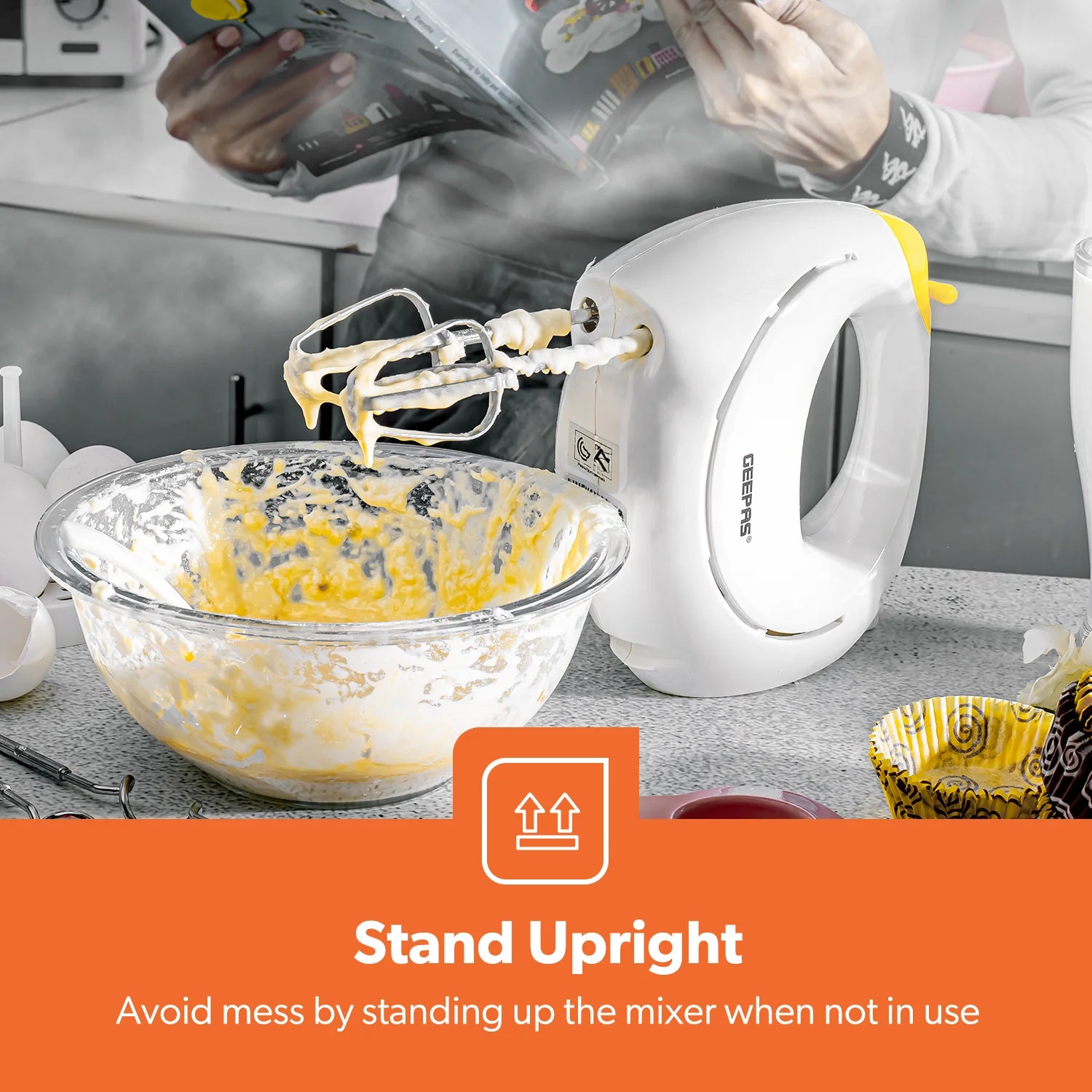 7-Speed White Turbo Hand Mixer with Whisk Attachment