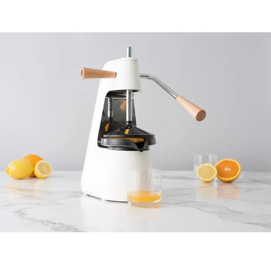 Manual Citrus Juicer - Scott3