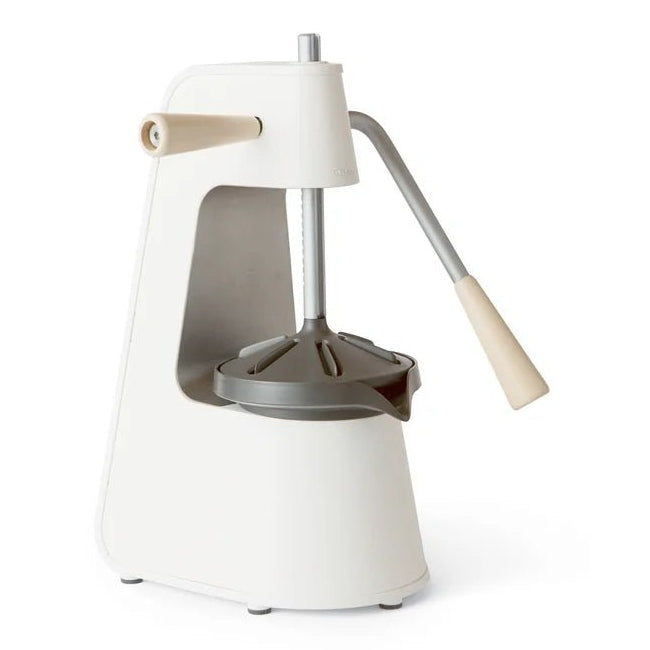 Manual Citrus Juicer - Scott3